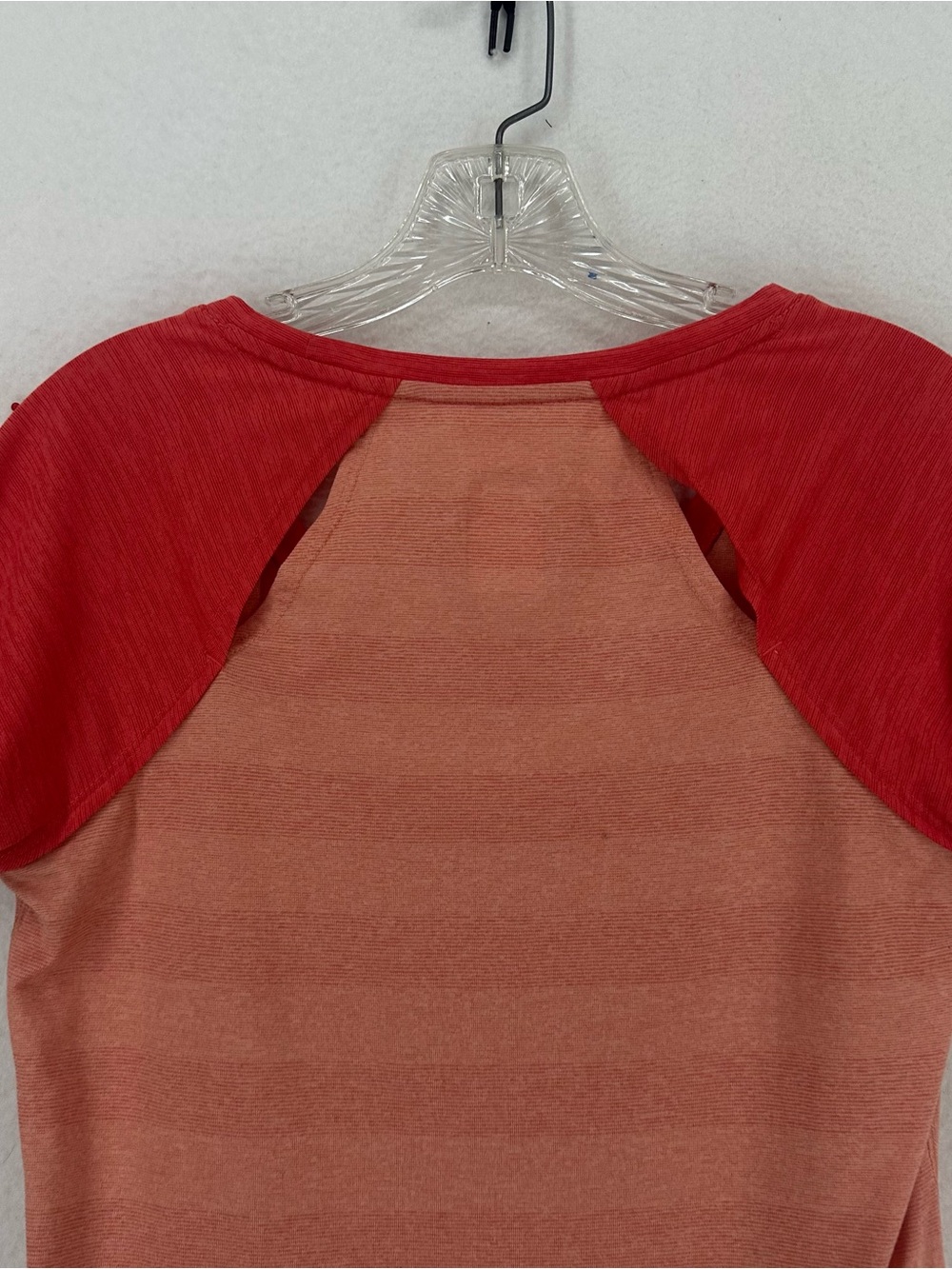 The North Face Womens FlashDry Tee Sz Small Pink Short Sleeve - Picture 6 of 9